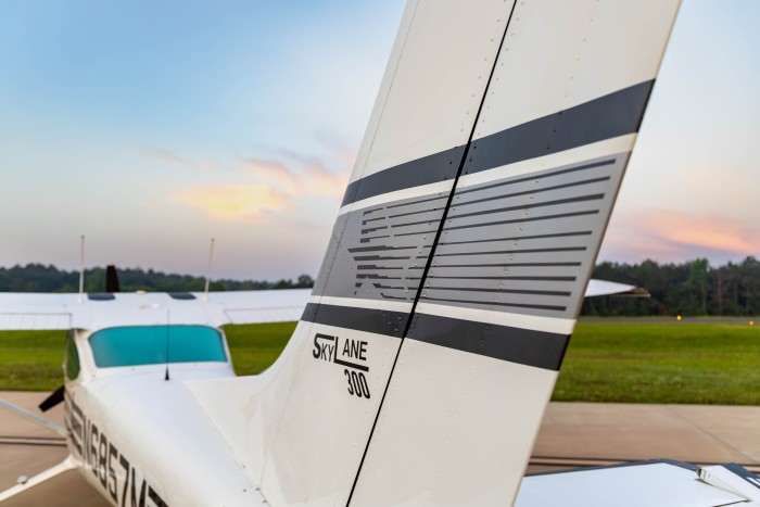 N6857M-4.jpg