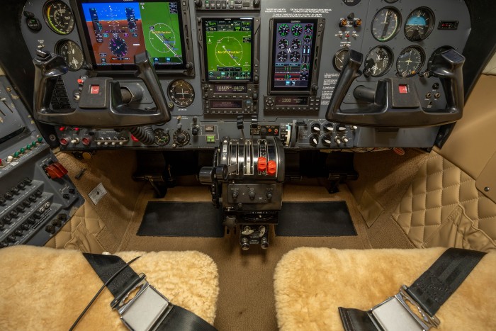 N959DC-38.jpg